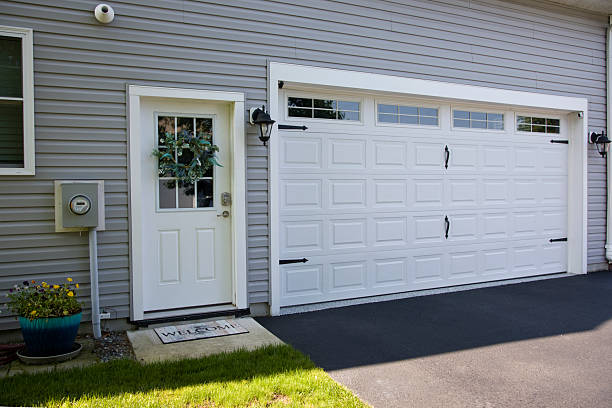 24/7 Emergency Garage Door experts in Oxford, NC